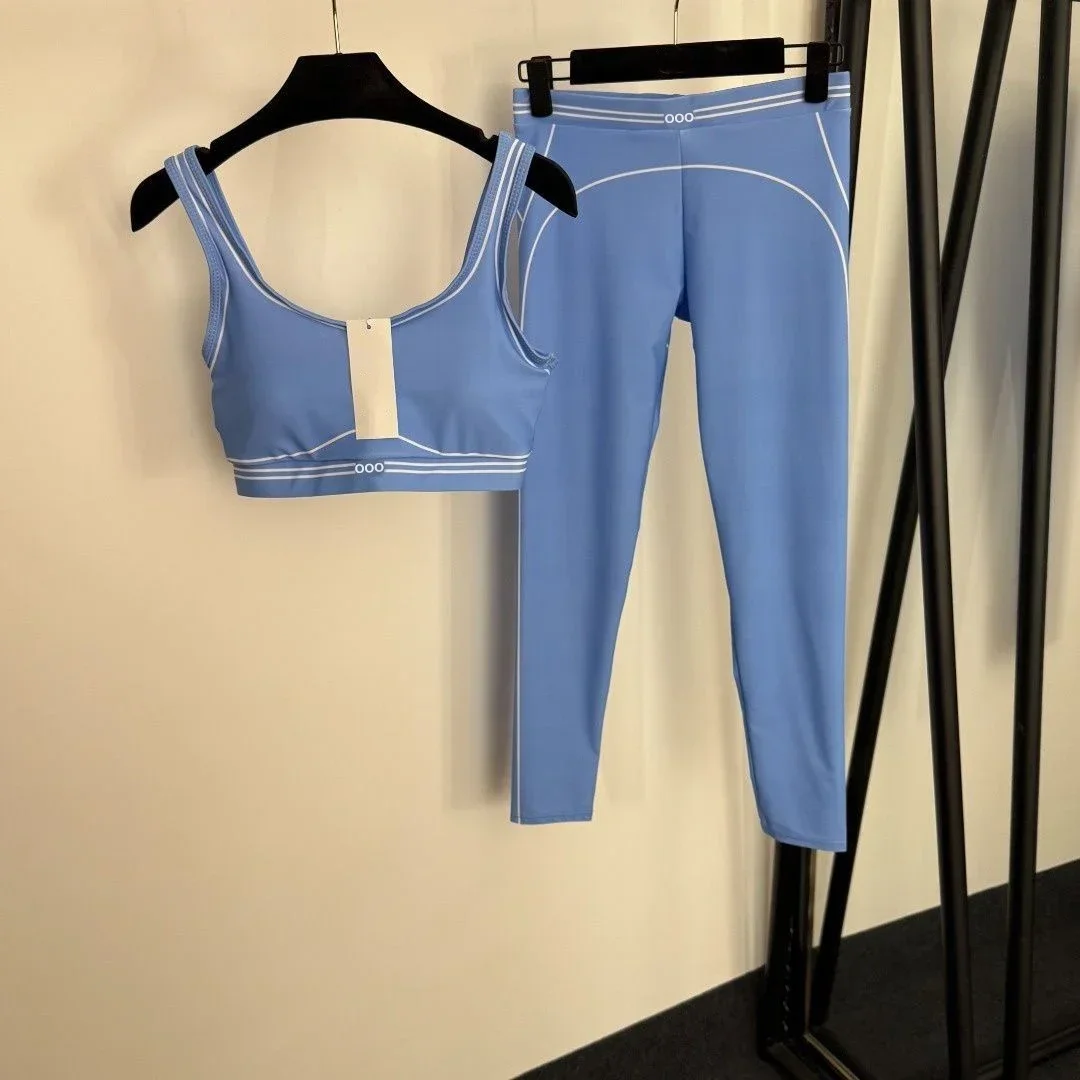 ชุดออกกำลังกายสองชิ้น เสื้อกล้ - Yoga Và Fitness บทวิจารณ์และราคา